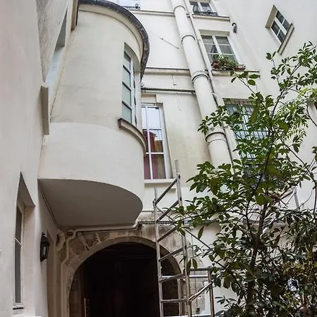 Studio Dans Le Quartier Du Marais *