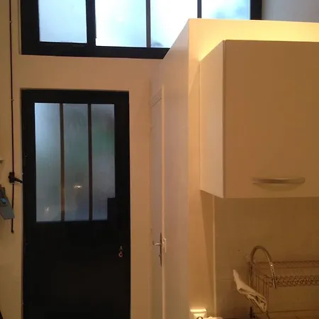 Studio Dans Le Quartier Du Marais * Parijs